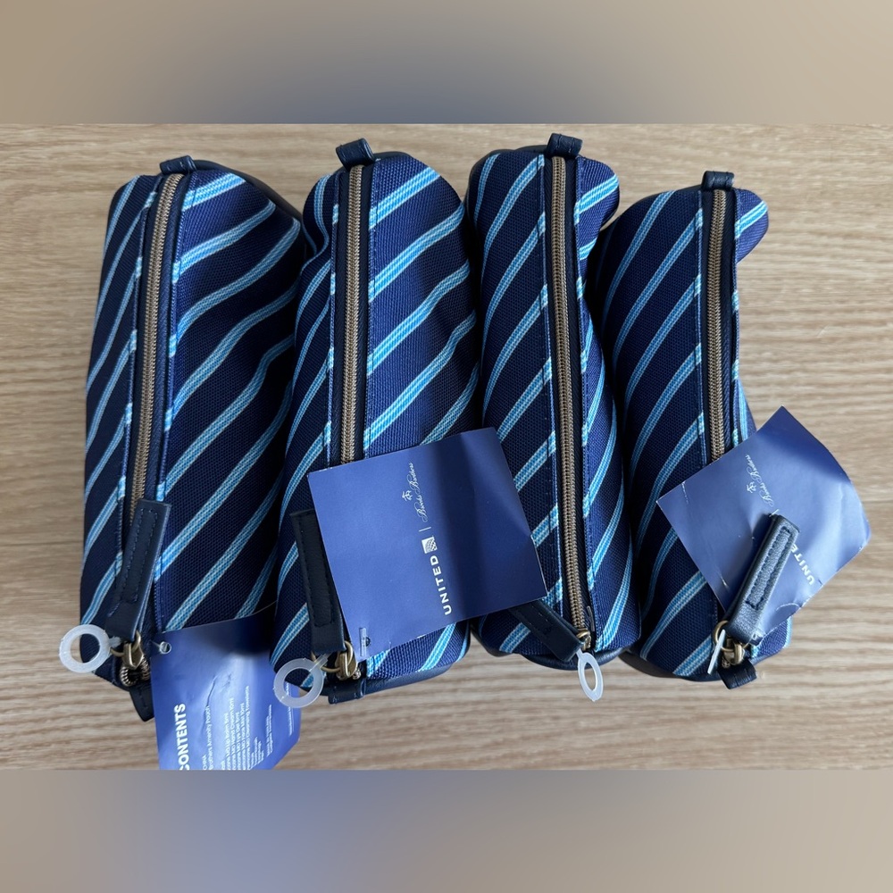Brooks Brothers Navy and Light Blue Striped United Airlines Toiletry Amenity Bag
